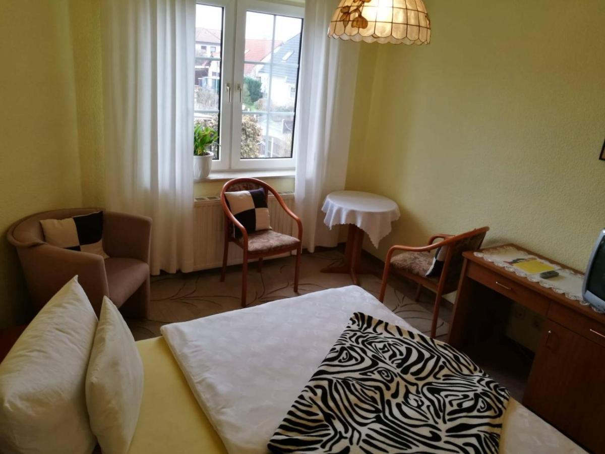 Pension Schulze Oranienbaum-Woerlitz Extérieur photo